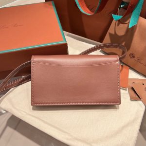 Loro Piana Extra Pochette envelope-style smartphone sling crossbody with padlock closure - 图片 9