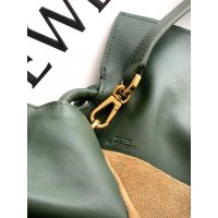 Loewe flamenco luck pouch drawstring cloudy cosmetic clutch crossbody bucket bag with coiled knot - 图片 7