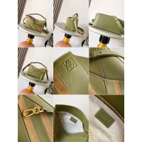 Loewe small puzzle handbag striped shoulder shopper tote in mixed material - 图片 9