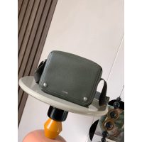 Loewe anagram pebble crossbody shoulder flap messenger small square camera bag - 图片 7