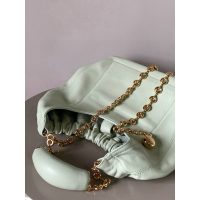 small Loewe squeeze ruched shoulder hobo tote bag with flamenco donut chain - 图片 3