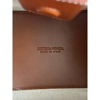 BV Small Parachute Shoulder Bag raffia-braided bucket handbag fuu boutique inclusion - 图片 5