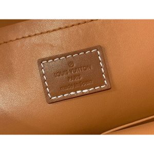 Louis Vuitton ostrich-effect rugged hiking rucksack versatile drawstring outdoor sport backpack - 图片 7