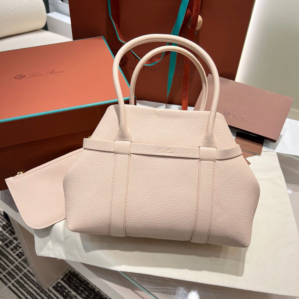 ph-11134201-820l6-mpa8qz7346bw73.jpg Loro Piana small Bale handbag convertible travel shopper tote full set package - 图片 1