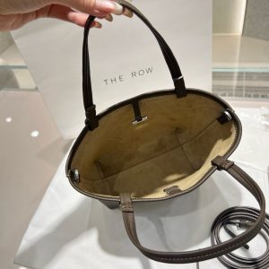 The Row Park Small Leather Tote minimalist bucket shopper handbag in pebbled calfskin - 图片 7