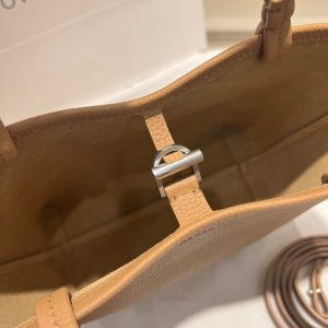 The Row Park Small Leather Tote minimalist bucket shopper handbag in pebbled calfskin - 图片 9