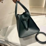 The Row Margaux 10 slouchy soft shopper handbag in box leather with protective feet - 图片 3