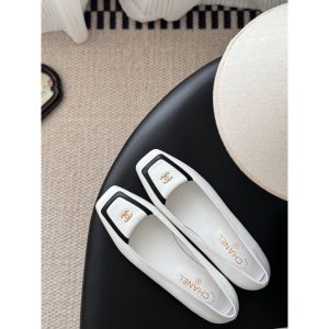 Chanel square-toe flat ballerina boat shoes with contrast black frame trim size35-40