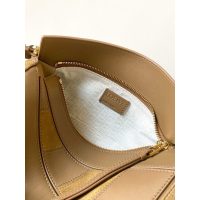 Loewe small puzzle handbag striped shoulder shopper tote in mixed material - 图片 6
