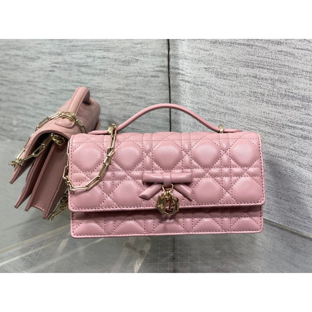 ph-11134201-820l7-mpa9pkg1hq8b33.jpg quilted Dior sling croosbody flap messenger top handle cosmetic smartphone holder clutch - 图片 1