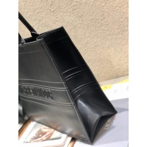 Dior large capacity leather booktote open shopper designer tote handbag resort beach bag - 图片 5