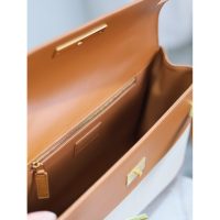 YSL Manhattan canvas underarm baguette in smooth box leather with protective studs - 图片 9