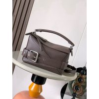 dual size Loewe biker puzzle shopper handbag shoulder flap military messenger with protective feet - 图片 2