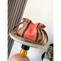Loewe flamenco drawstring cloudy cosmetic clutch luck pouch crossbody bucket bag with coiled knot - 图片 2