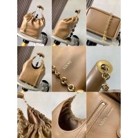 Loewe medium squeeze ruched shoulder tote bag with iconic donut chain - 图片 7