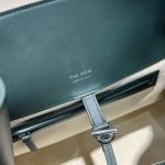 The Row Margaux 15 large capacity shopper handbag in box leather with protective feet - 图片 9