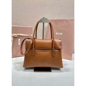 Miu Solitaire Top Handle Bag crossbody shoulder flap messenger - 图片 3