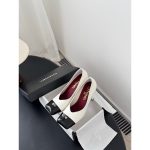 Chanel two tone chuny heel pump slipon size35-40