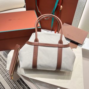 Loro Piana small Bale handbag convertible travel shopper tote with zipper coin pouch - 图片 4