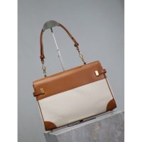YSL Manhattan canvas underarm baguette in smooth box leather with protective studs - 图片 5