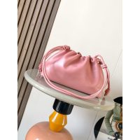 Loewe flamenco cloudy drawstring cosmetic pouch upscale cocktail party clutch with donut chain - 图片 6