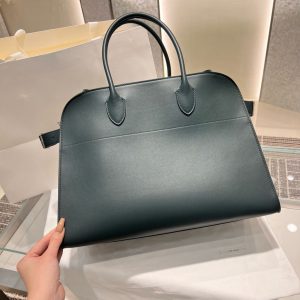 The Row Margaux 15 large capacity shopper handbag in box leather with protective feet - 图片 5