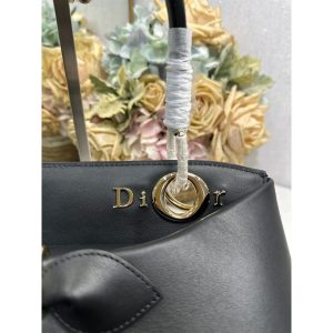 Dior cigale medium structured tote shopper designer shopper handbag with envelope silhouette - 图片 3