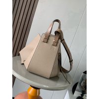 small Loewe convertible hammock tote in pebbled calfskin - 图片 3