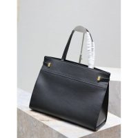 YSL Manhattan structured shoulder tote in smooth box leather with protective studs - 图片 4