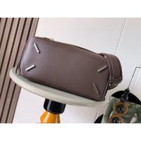 dual size Loewe biker puzzle shopper handbag shoulder flap military messenger with protective feet - 图片 7