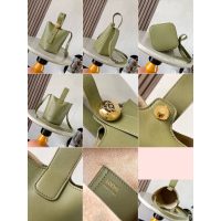 Loewe mini pebble bucket tote sling crossbody shoulder basket tote with adjustable handle - 图片 8