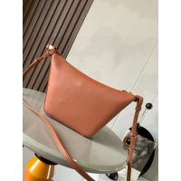 Loewe mini hammock vintage underarm hobo tote with dual strap for versatile carry - 图片 5