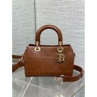 refined small Dior D-joy east-west shopper handbag quilted storage tote in lambskin - 图片 2