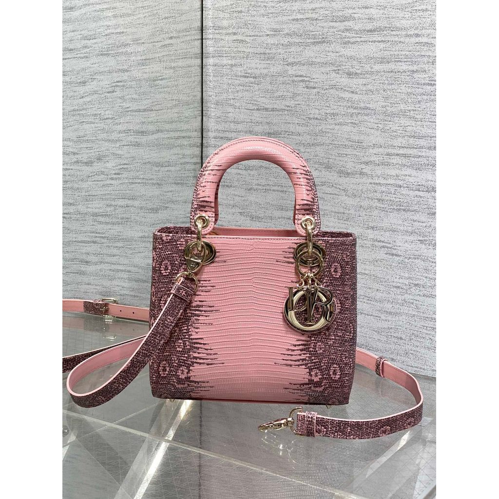 ph-11134201-820lf-mpa8okfkvqj292.jpg Dior exotic lizard-effect mini top handle bag with structured shape - 图片 1