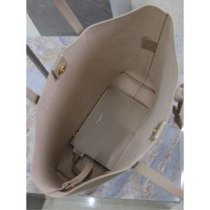 YSL chic resort beach tote minimalist open-top shoulder shopping tote in smooth calfskin - 图片 3