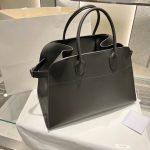 The Row Margaux 15 large capacity shopper handbag in box leather with protective feet - 图片 2