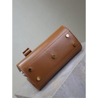 YSL small Sac De Jour structured shopper handbag with protective feet and removeable clutch - 图片 9