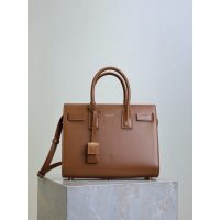 YSL medium Sac De Jour laptop document handbag with removeable pouch and protective feet - 图片 4