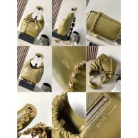 small Loewe squeeze ruched shoulder hobo tote bag with flamenco donut chain - 图片 5