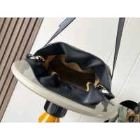 Loewe flamenco drawstring cloudy cosmetic clutch luck pouch crossbody bucket bag with coiled knot - 图片 9