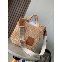 Loewe slit shoulder bucket tote holiday raffia resort beach bag with jacquard wide strap - 图片 2