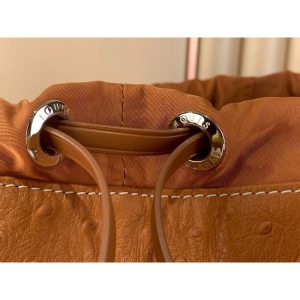 Louis Vuitton ostrich-effect rugged hiking rucksack versatile drawstring outdoor sport backpack - 图片 9