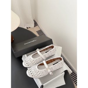 Chanel cystal-embellished Mary Jane Flat ballet pump size35-40