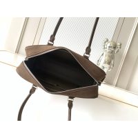 Loewe amazona 31 suede underarm baguette hobo bag gym bowling handbag with protective feet - 图片 8