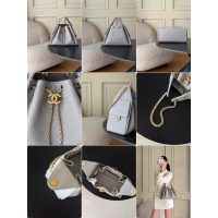Small diamond-quilted Chanel hammock handbag/drawstring shoulder hobo tote/chain crossbody bag
