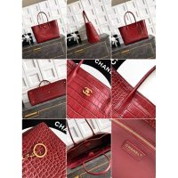 Chanel shopping Tote in burgundy Croco-Effect Calfskin