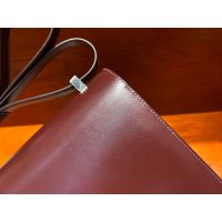 Hermes Burgundy constance 24 shoulder messenger flap with enameled buckle /boutique inclusion