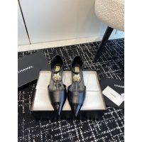 Chanel kitten-heel slingback pump size 35-40