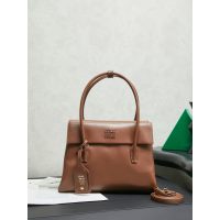 large original Miu miu women's shopper handbag/shoulder leather tote/magnetic closure