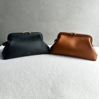 Celine women's puffy cocktail evening clutch cosmetic pouch wallet holder - 图片 4